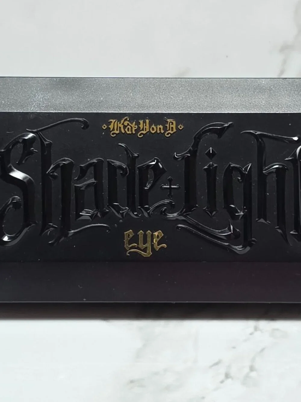 Kat Von D Shade + Light RUST Eye Contour Quad